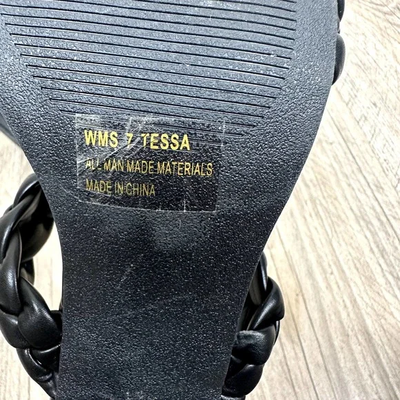 DV by Dolce Vita Black Braided Heels - Picture 6 of 7